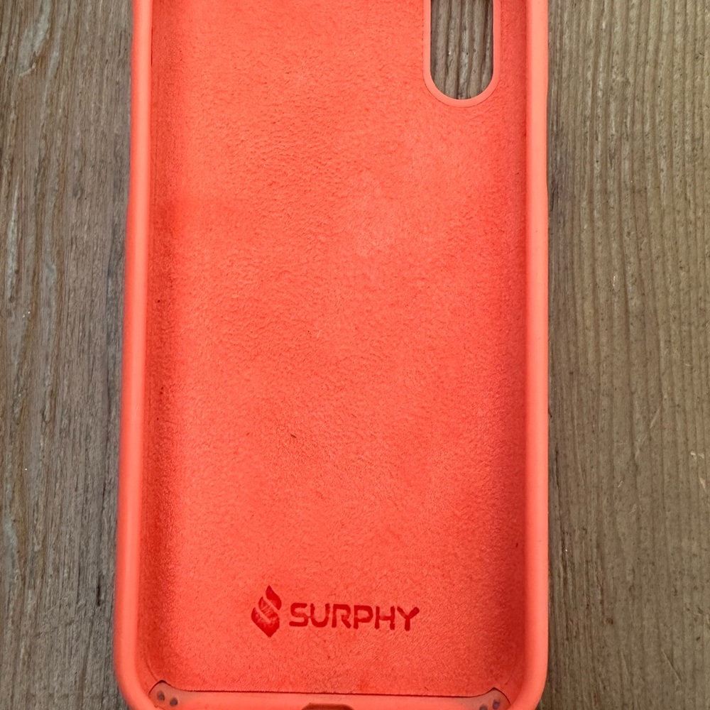Surphy iPhone case - Picture 8 of 8